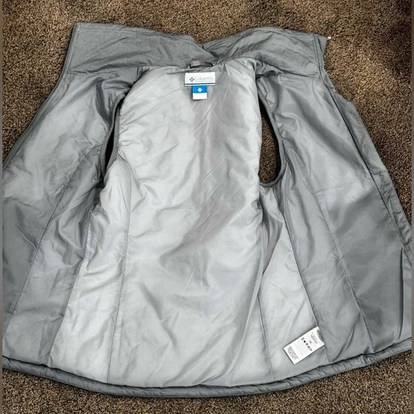 Vest-Columbia - Picture 7 of 9